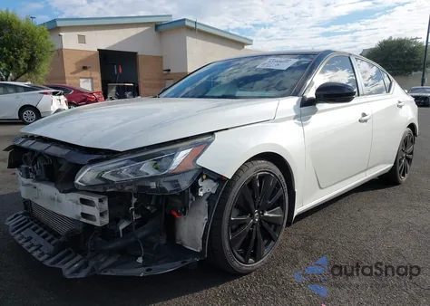 2020 Nissan Altima Sr Vc-Turbo Fwd z USA, uszkodzony, nr VIN 1N4AL4CV2LC147858